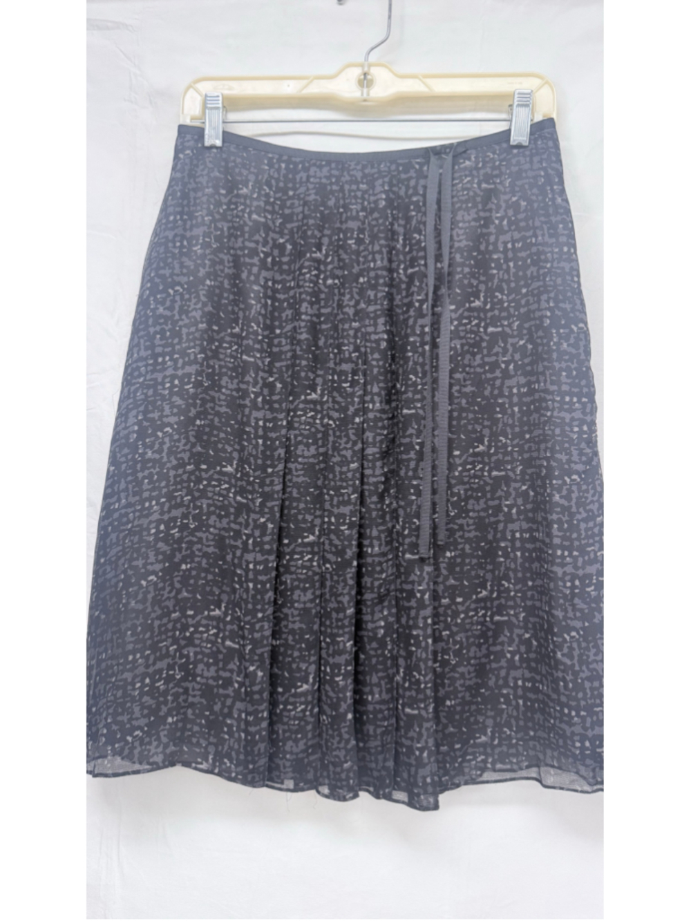 Women's Ann Taylor Silk Midi Skirt Black Grey Size 4